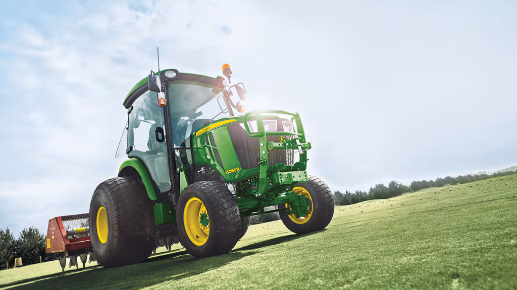 4066R Kompakttraktor 
